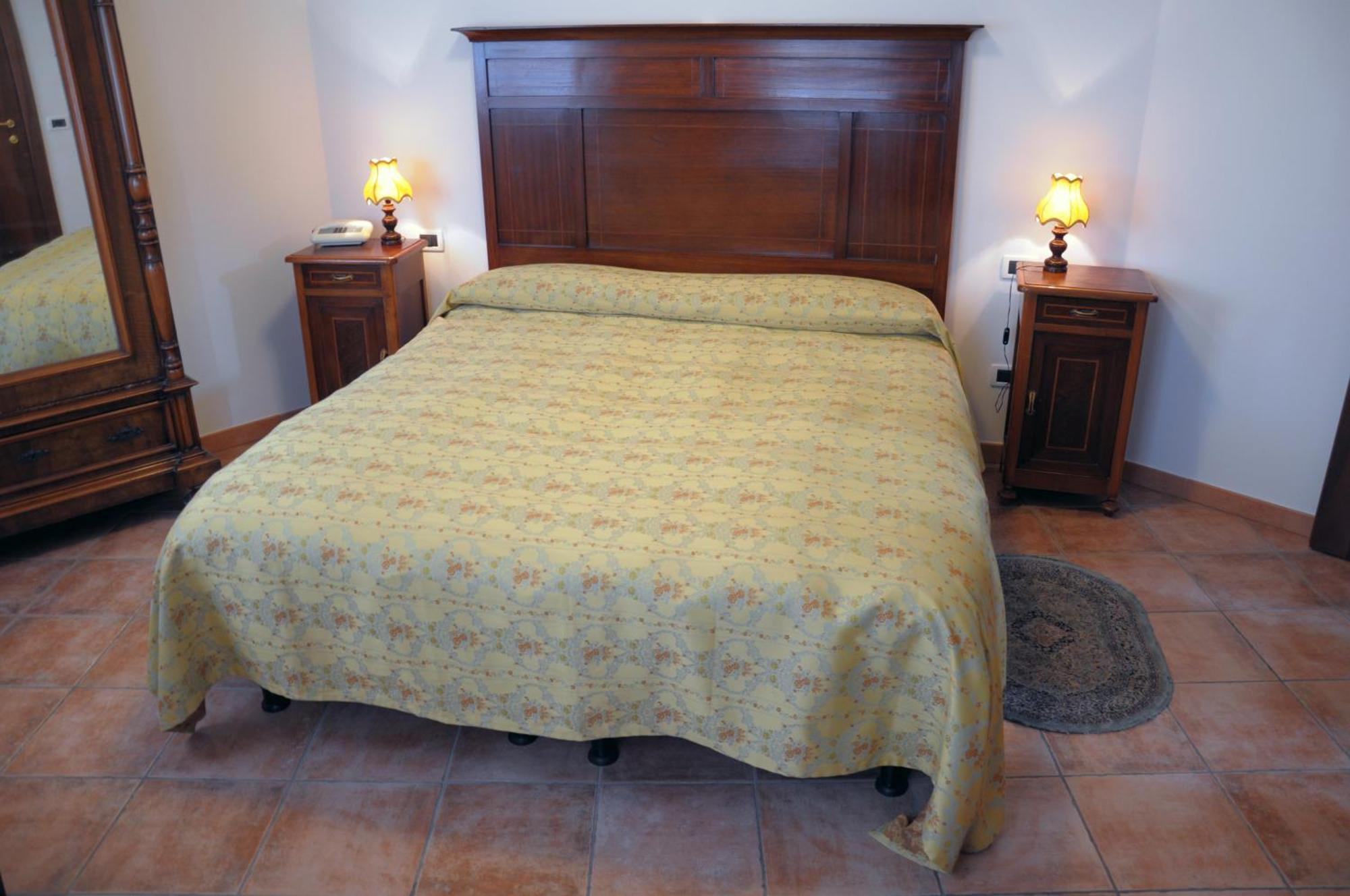 Agriturismo-R&B Corte Dei Gioghi Ferrara Exteriör bild
