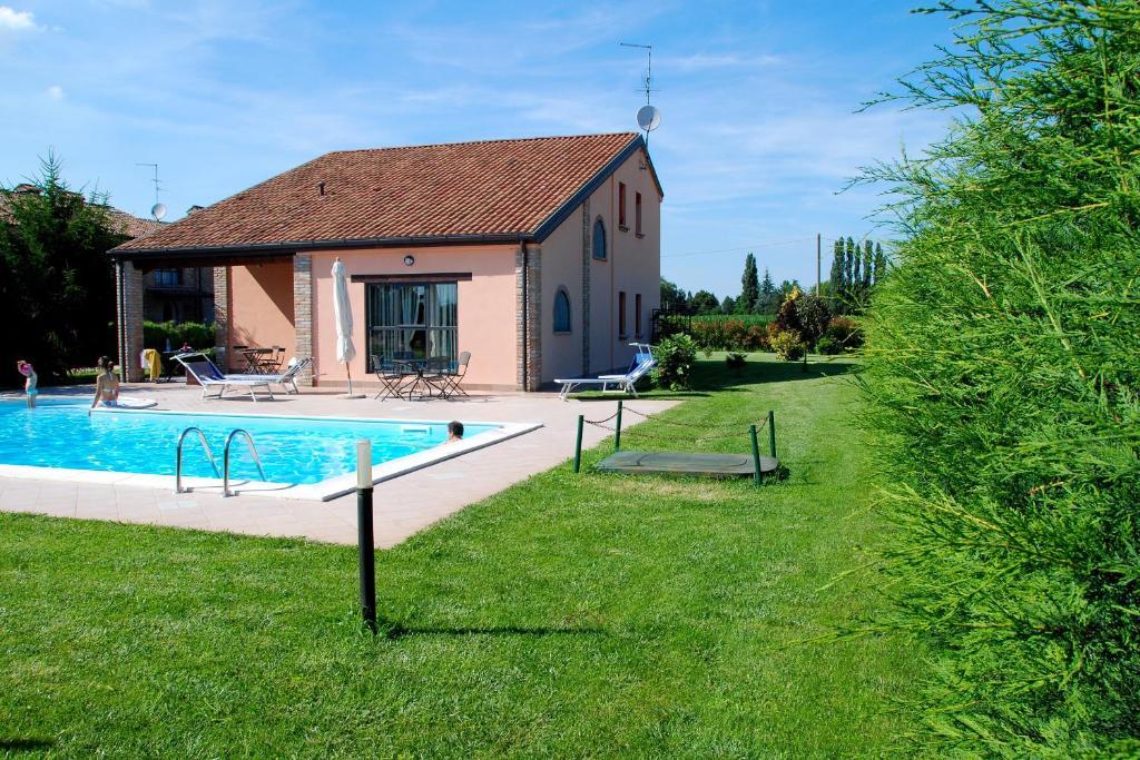 Agriturismo-R&B Corte Dei Gioghi Ferrara Exteriör bild