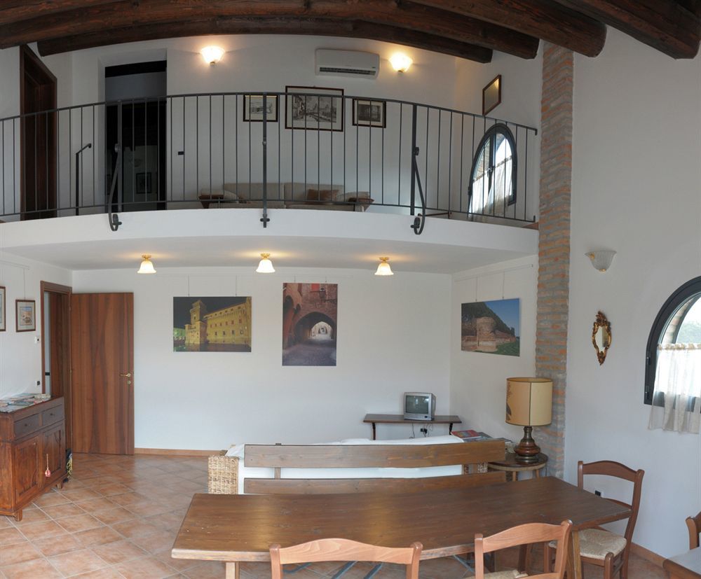 Agriturismo-R&B Corte Dei Gioghi Ferrara Exteriör bild