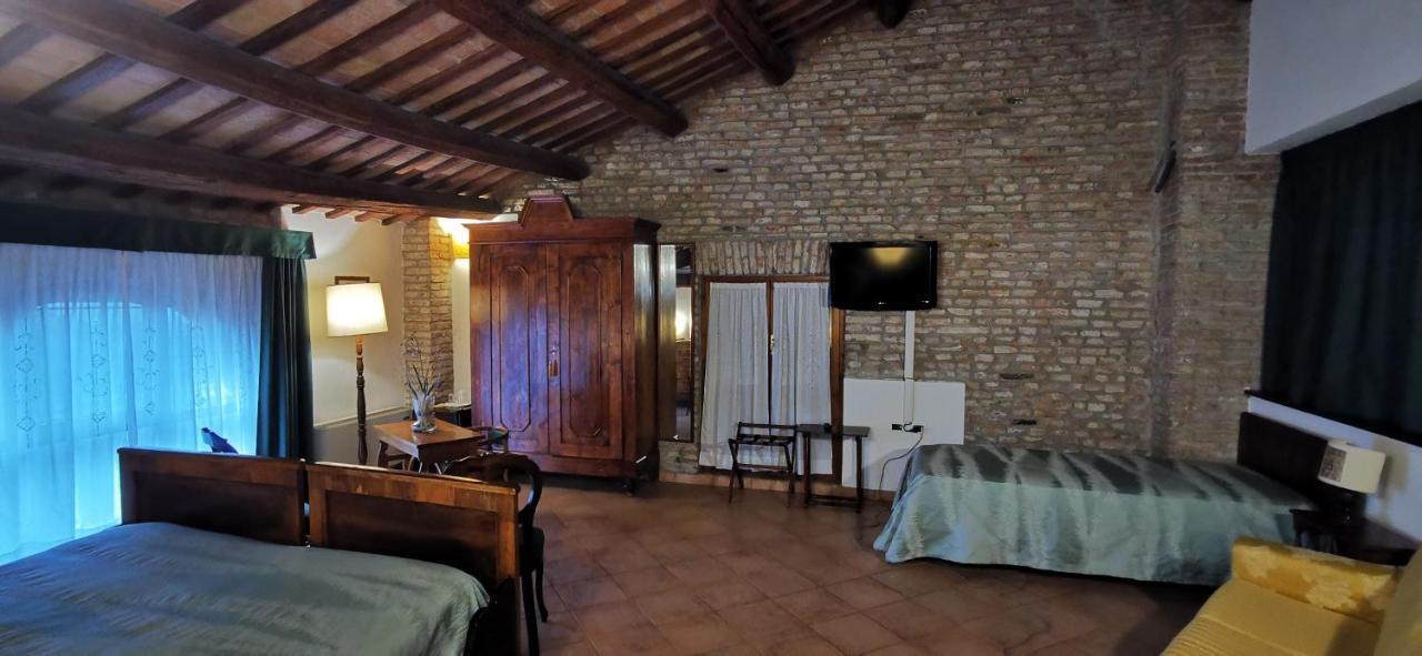 Agriturismo-R&B Corte Dei Gioghi Ferrara Exteriör bild
